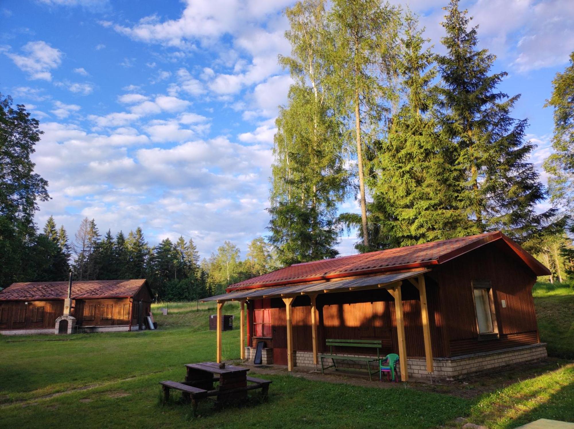 Lesni Chaty "Hogo Fogo" Kytlice Bagian luar foto